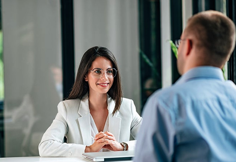 Navigating Leadership: How Leaders Differ from Bosses