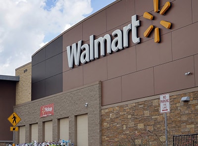 WALMART TO SLAM DOORS ON 500 OF ITS CORPORATE EMPLOYEES