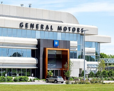 General Motors moves 1,350 hourly employees to full-time roles 