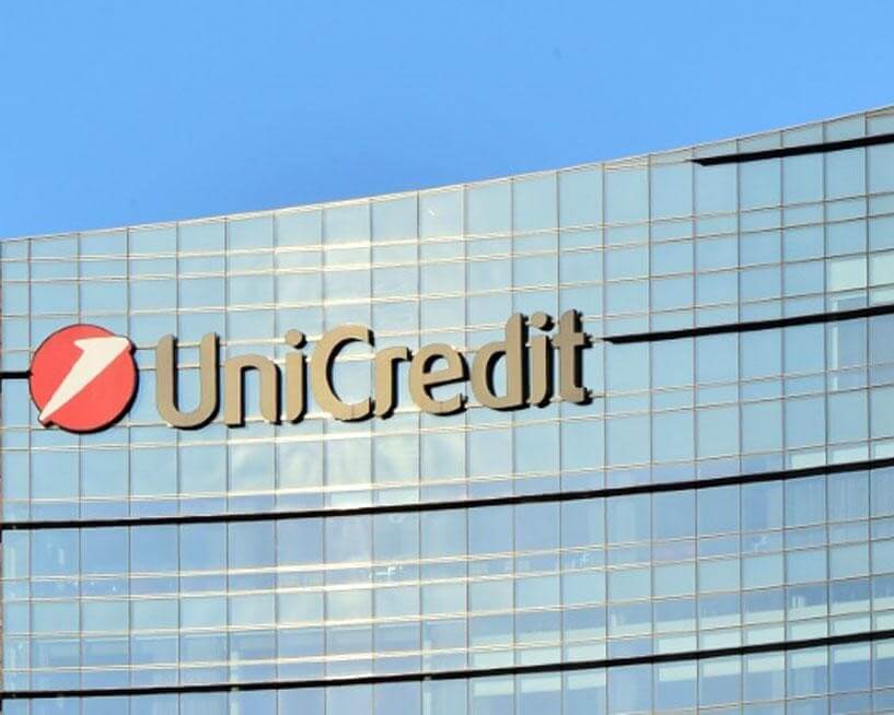 UniCredit CEO Mustier withdraws from HSBC role