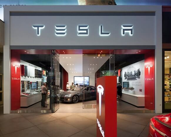 TESLA'S ONLINE SALES SHIP HAS DESERTED MANY HAPLESS EMPLOYEES ASHORE