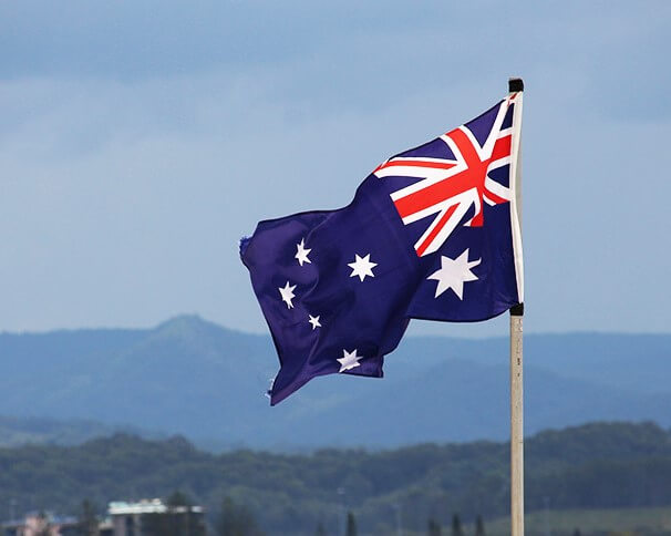 AMIDST SCANTY GAINS AND WEE LOSSES AUSTRALIAN JOB MARKET STAYS FIRM 
