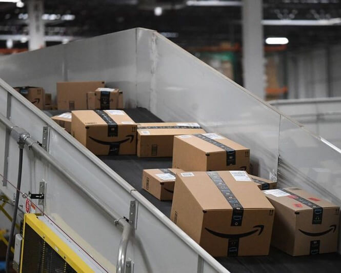 AUTOMATION WON'T ELIMINATE AMAZON'S WAREHOUSE JOBS 