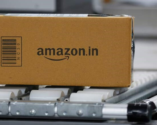 AMAZON ROLLS OUT MACHINES THAT REPLACE HUMANS