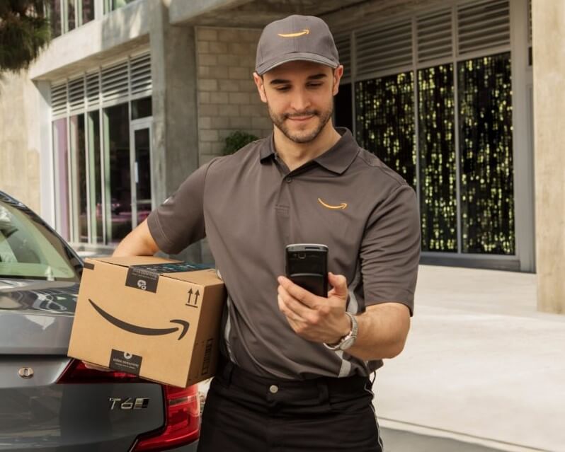 AMAZON IS ENCOURAGING ENTREPRENEURSHIP AMONG ITS EMPLOYEES 