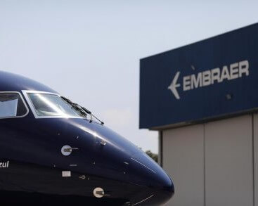 EMBRAER FURLOUGH 15000 WORKERS 