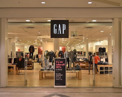 Gap CEO exits 