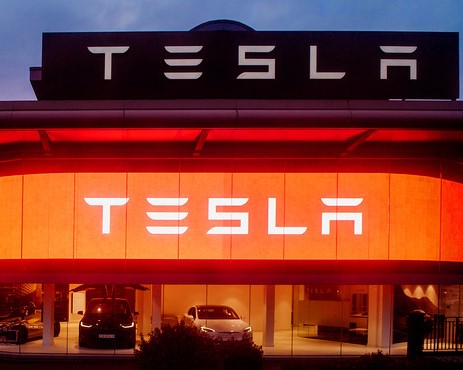 Federal judge weakens Tesla's lawsuit against former employee!