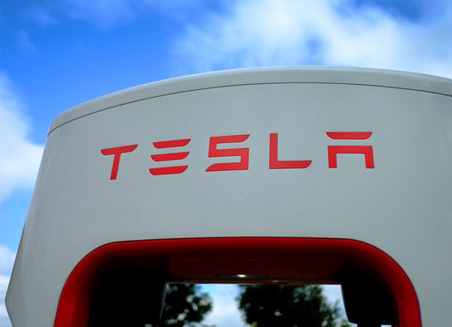 TESLA ACCUSED OF VIOLATING WORKERS’ RIGHTS