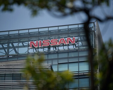 Nissan plans to furlough workers 