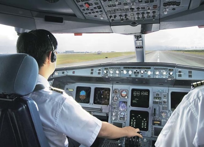 Indian Pilots will now have to serve a 1 year notice period